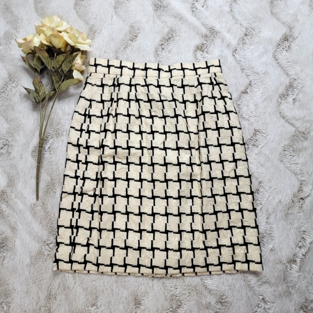 Vintage Carlisle Wool Silk Cream Black Geometric Straight Skirt Size 2